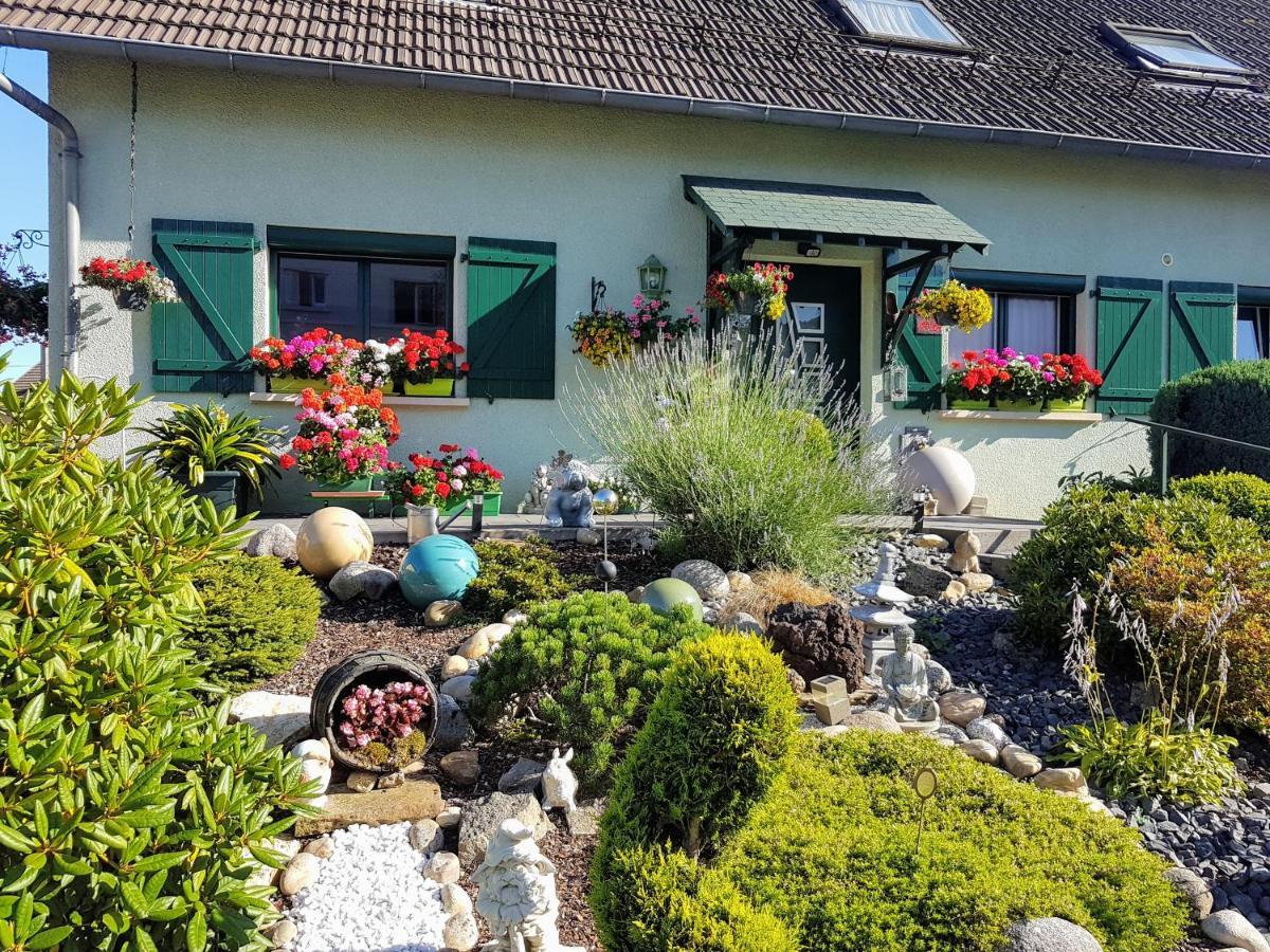 Le Nid Fleuri De Cravanche Exterior foto