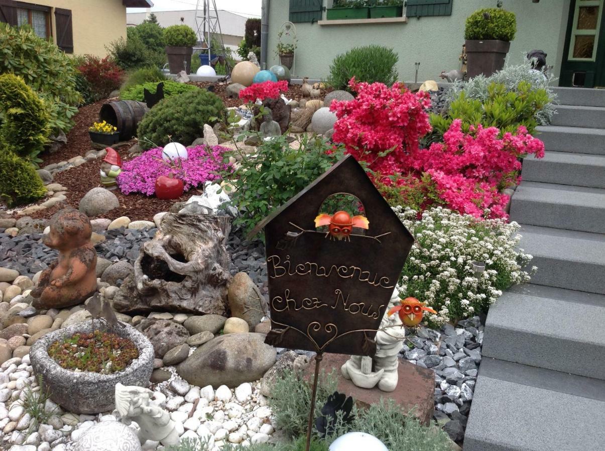 Le Nid Fleuri De Cravanche Exterior foto